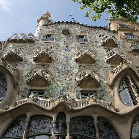 Girona - Modernist Apartments Next To Paseo De Gracia Lägenhet Barcelona