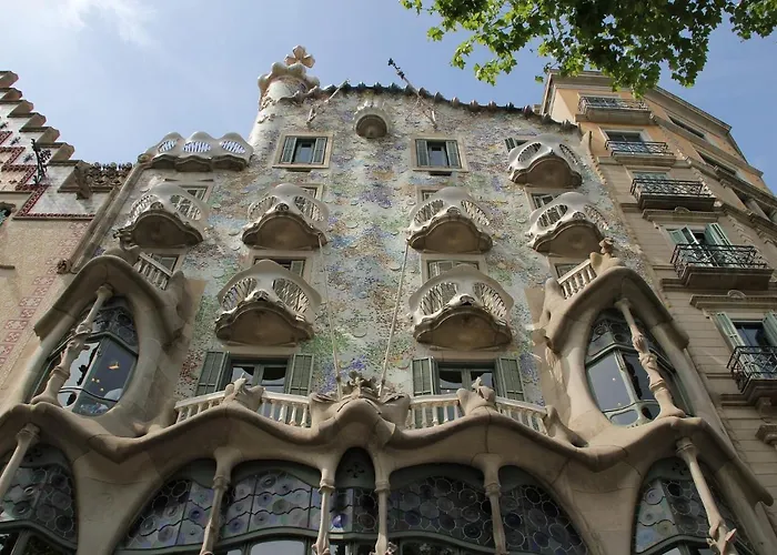 Girona - Modernist Next To Paseo De Gracia דירה ברצלונה