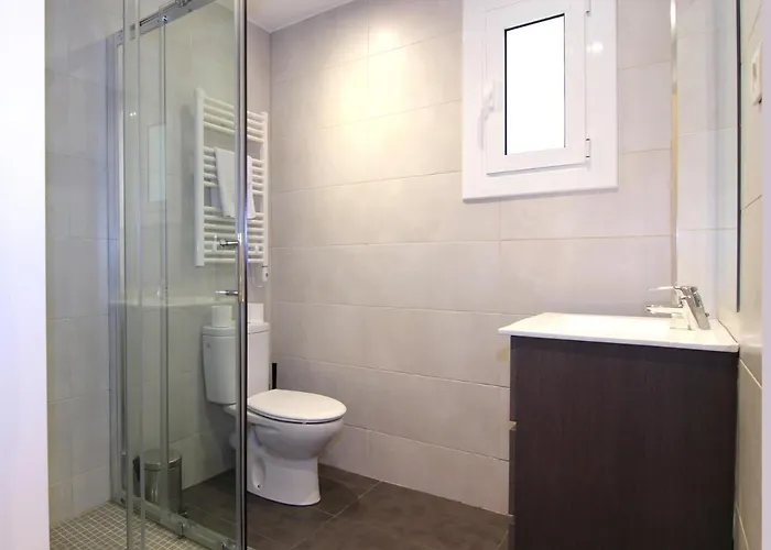 Girona - Modernist Next To Paseo De Gracia *