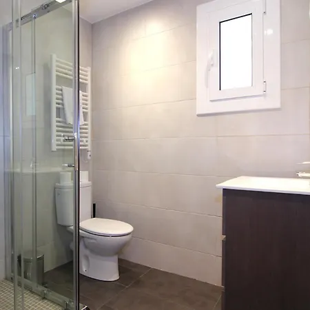 Girona - Modernist Apartments Next To Paseo De Gracia *